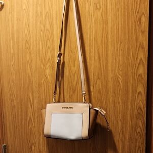 Michael Kors Beige and White Crossbody Bag